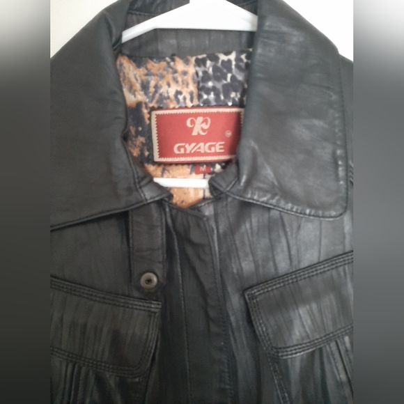 Faux leather jacket medium - Picture 2 of 4